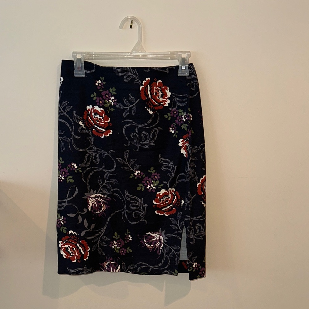 LOFT Black Floral Pencil Skirt